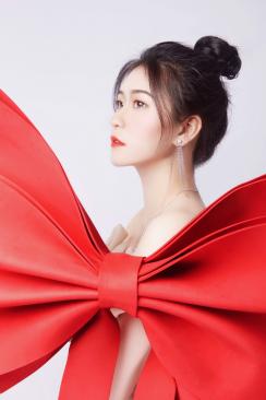  性感舞神KK直播九狸：拒绝高冷，操练情商