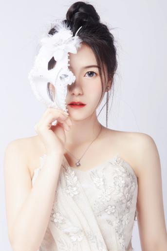  性感舞神KK直播九狸：拒绝高冷，操练情商