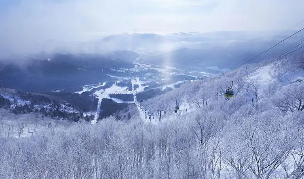  眺望北海道雪山绝景，星野TOMAMU冬日雾凇展望台即将亮相