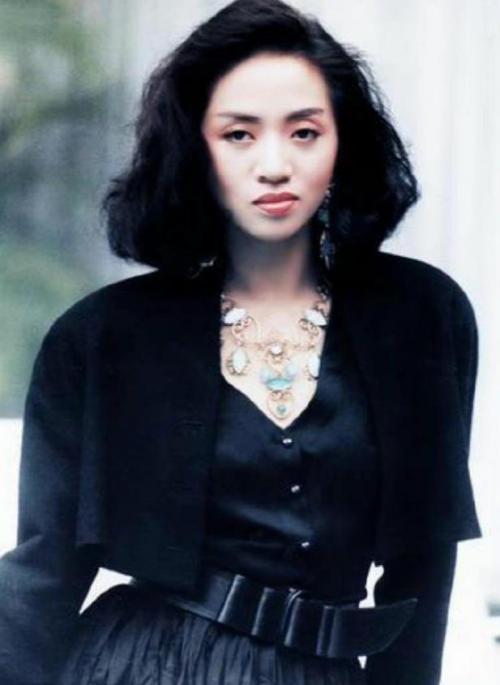 斯人已去，但你还可以在这里“遇见”梅艳芳的百变人生