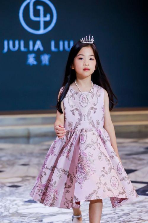  一场跨越百年的邂逅 ---Julia LIU中国儿童珠宝品牌发布会 