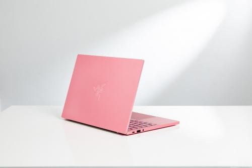  Razer Book粉色笔记本：给职场中的自己，加点颜色