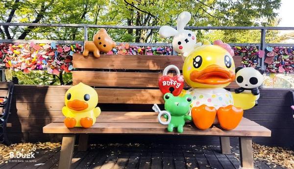  IP破圈与跨界的典范——B.Duck小黄鸭