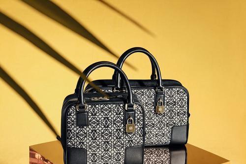 百年奢侈品牌LOEWE罗意威登陆京东11.11 经典包袋、时装为高品质生活添彩