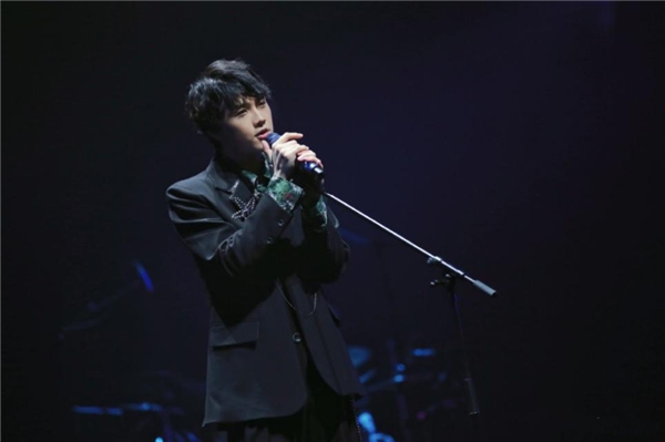  高音男声高杨空降《酷狗首唱会》,冬日音乐之夜即将浪漫开启