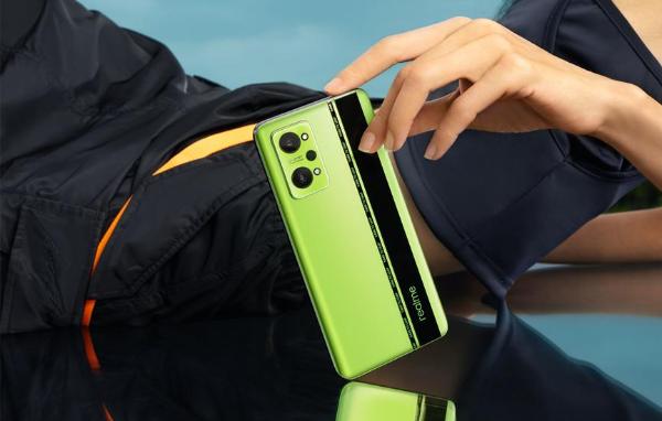  手游党双12买什么？realme真我GT Neo2击穿底价还可免费升顶配