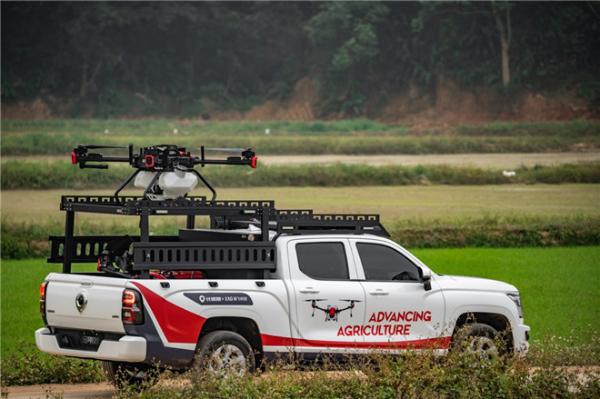 Assist the new farmer's Diamond Cannon to appear at the Jifei Technology Annual Conference