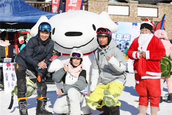 为热爱去滑雪 2021京东南山冰雪嘉年华成功举办