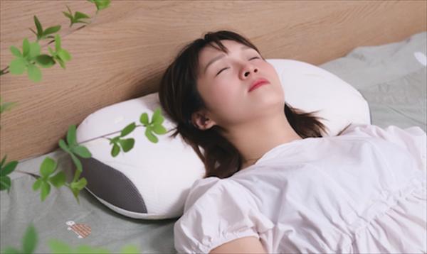  新年送礼寝素眠，让颈椎边睡边养护