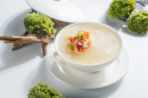  成都富力丽思卡尔顿酒店丽轩中餐厅荣登《米其林指南》入选餐厅