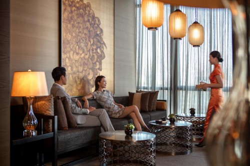  成都富力丽思卡尔顿酒店丽轩中餐厅荣登《米其林指南》入选餐厅