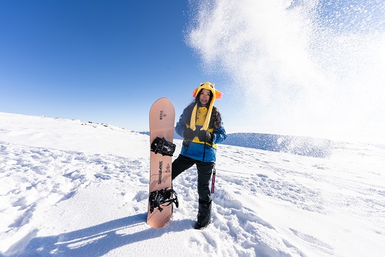 梦幻西游牵手冰雪文旅，可可托海滑雪场邂逅冬梦奇遇