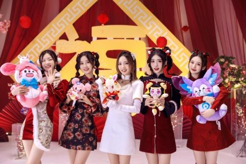  SING女团携手虎牙和平精英男团开启四城风云战！国风最新皮肤独家曝光！