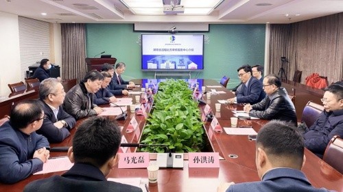 湖南| 湖南省远程处方审核服务中心挂牌成立