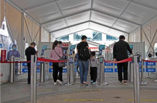 刷身份证通行，内外管控，亚略特P80为深圳多家医院守好安全线