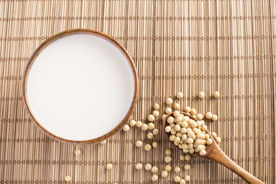 永和豆浆40年品质如一，呵护健康成长！