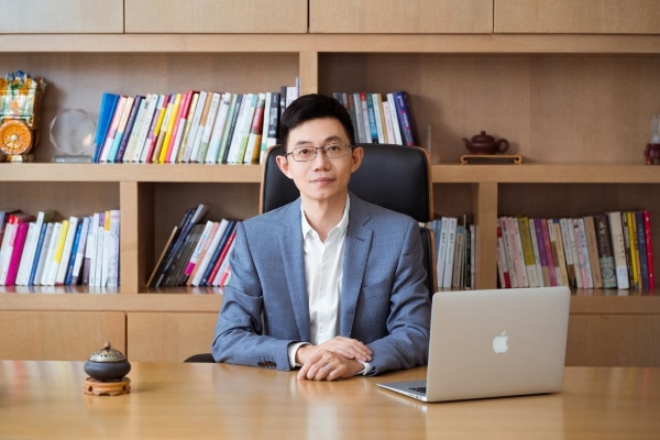 知名心理学作家卢熠翎：人为何越长大，越难有好情绪？