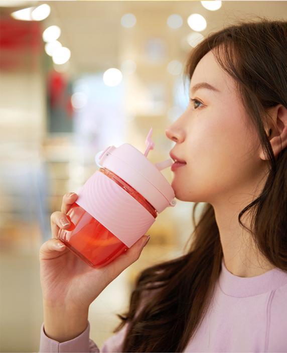  乐扣乐扣情人节甜蜜相见：龚俊X小蜜罐，LOCK懂你的TA 