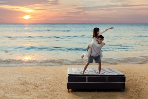  床垫跨界艺术，丝涟携手艺术家邬建安联名发布全新产品系列