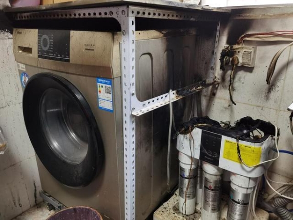 e7cd7b899e510fb324b39f44006ecd9cd0430c25