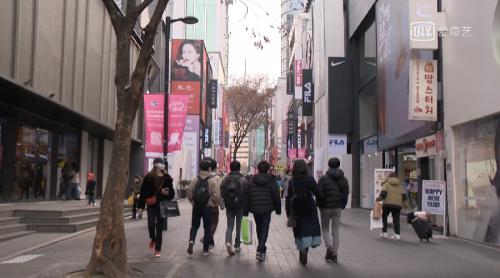  纪录片《亚洲无间道》: 社会中挣扎求生的人们