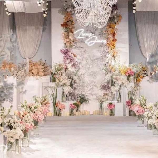  浪漫满屋！Sunny喜铺打造“韩剧秀场风”婚礼，新娘变身偶像剧女主