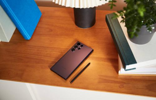  五一出游逃不开工作？三星Galaxy S22 Ultra帮你解决一切问题