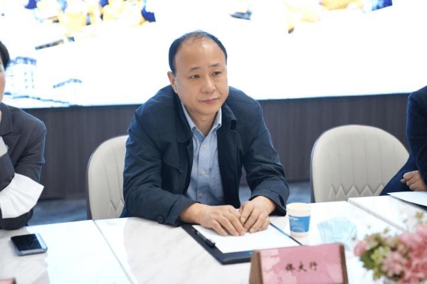  烹饪数字化多场景应用探讨｜浙江省商务厅副处长佟大行考察田螺云厨共享厨房