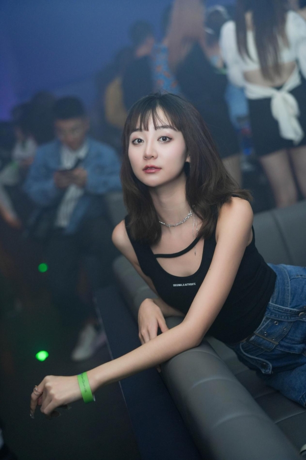  BOOMSHAKE FUZHOU ● I AM HOT SEARCH