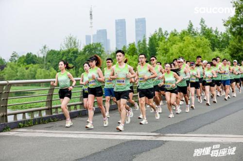 索康尼武汉城市特别款｜一碗热干面，跑步克过早！