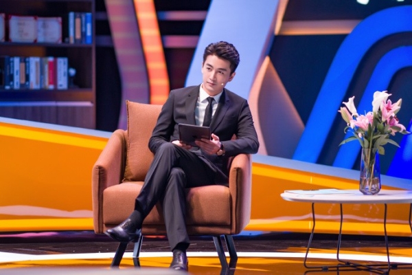  GIOVANNI VALENTINO服装赞助电视剧《好好说话》 剧情穿搭都要好看