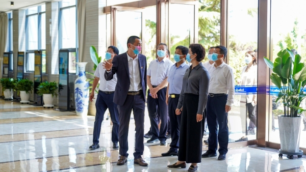  绘就发展新蓝图——西安市委副书记赵璟莅临优露清调研指导