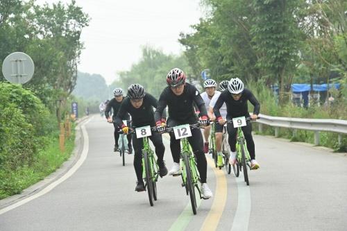 骑游“两河一心” 共享低碳生活 2022成都车迷节在温江开赛