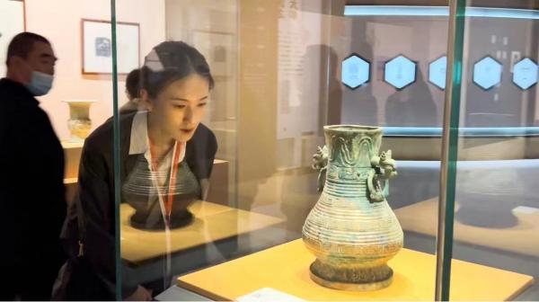 浙大考古博士在抖音讲博物馆走红，收获170万粉丝