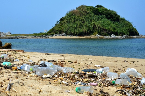  重磅！全球首款趋海塑料标签“芬蓝海保”来袭！, 打响海洋保卫战