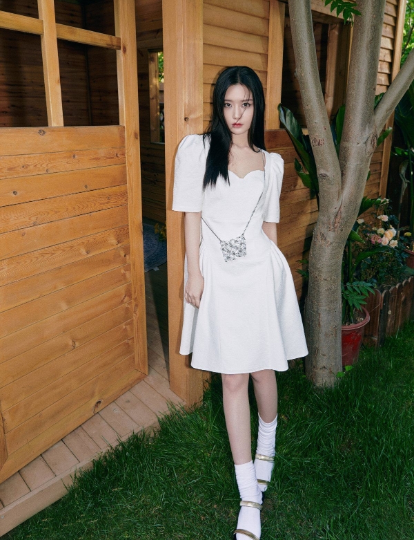 ochirly欧时力携手多领域代表人物在黑白之间解读独特自我