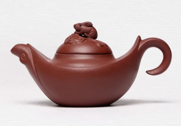 杨慧英紫砂壶——匠心桃花源