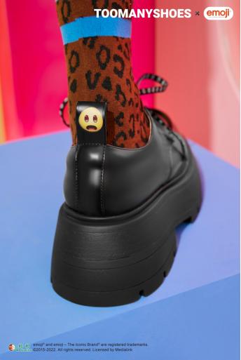 TooManyShoes 携手 emoji® 推出全新联名款！