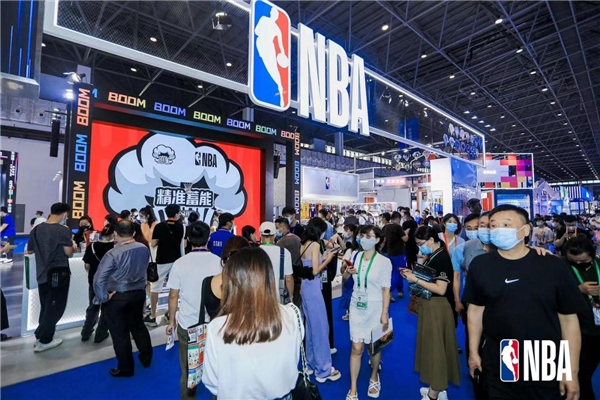 NBA再度亮相消博会 科技感十足为观众呈上篮球嘉年华 