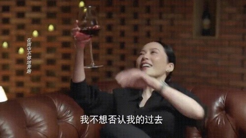 《玫瑰之战》热播，袁泉、俞飞鸿、黄晓明主演，剧中名场面总有LAN澜酒庄相伴