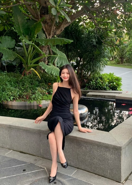 LING MEI CHEN国色牡丹高光鞋，精致朵朵绽于足尖
