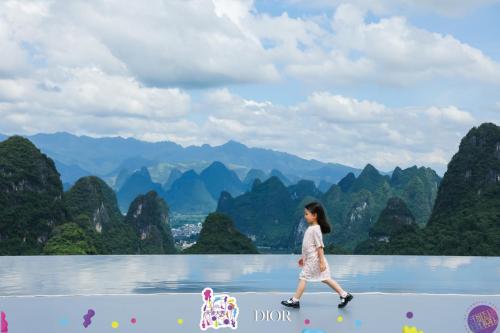 数十儿童服装品牌与天使大秀相聚桂林携手开启时尚话语的未来模式