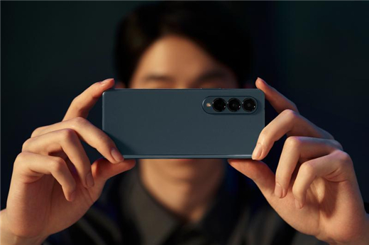 三星Galaxy Z Fold4发布，这就是折叠屏手机的最理想状态