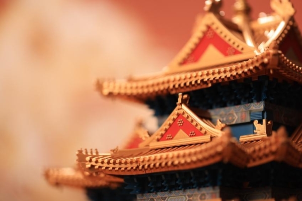 传承文化的当代艺术品——千年榫营造积木 角楼致敬中国最美古建筑