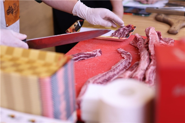 “澳洲牛肉烤肉季”专场直播开启！MLA联合零售品牌带你云尝鲜