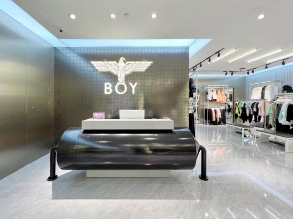 BOY LONDON创新设计、门店升级，频频动作展现“潮力量”扩大品牌影响力
