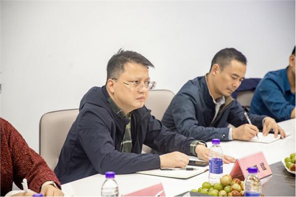 龙游县发改局、经信局领导一行莅临泛嘉考察与合作洽谈