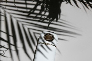 DR当冉首款便携迷你吹风机上线，宝宝也能一手掌握