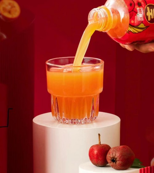 寒露时节秋果香，一杯汇源山楂汁与健康邂逅