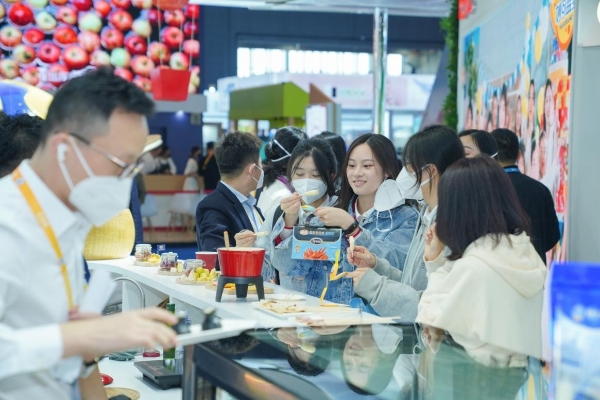 妙可蓝多进博会“首秀”开启奶酪环球之旅